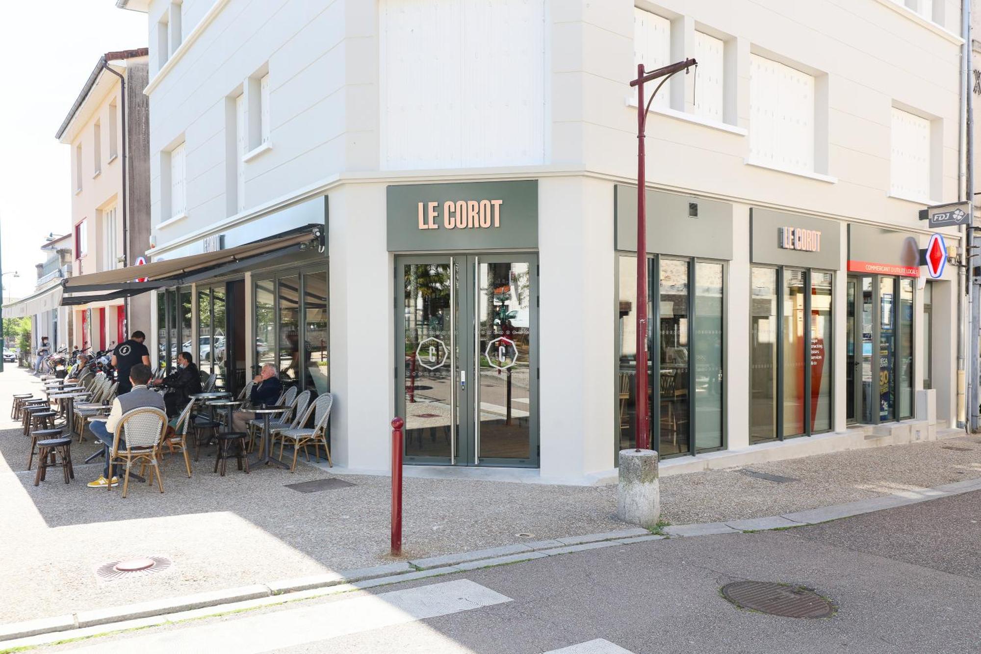 Appart'Hotel Le Corot - Acces Autonome - Saint-Junien Centre Екстер'єр фото